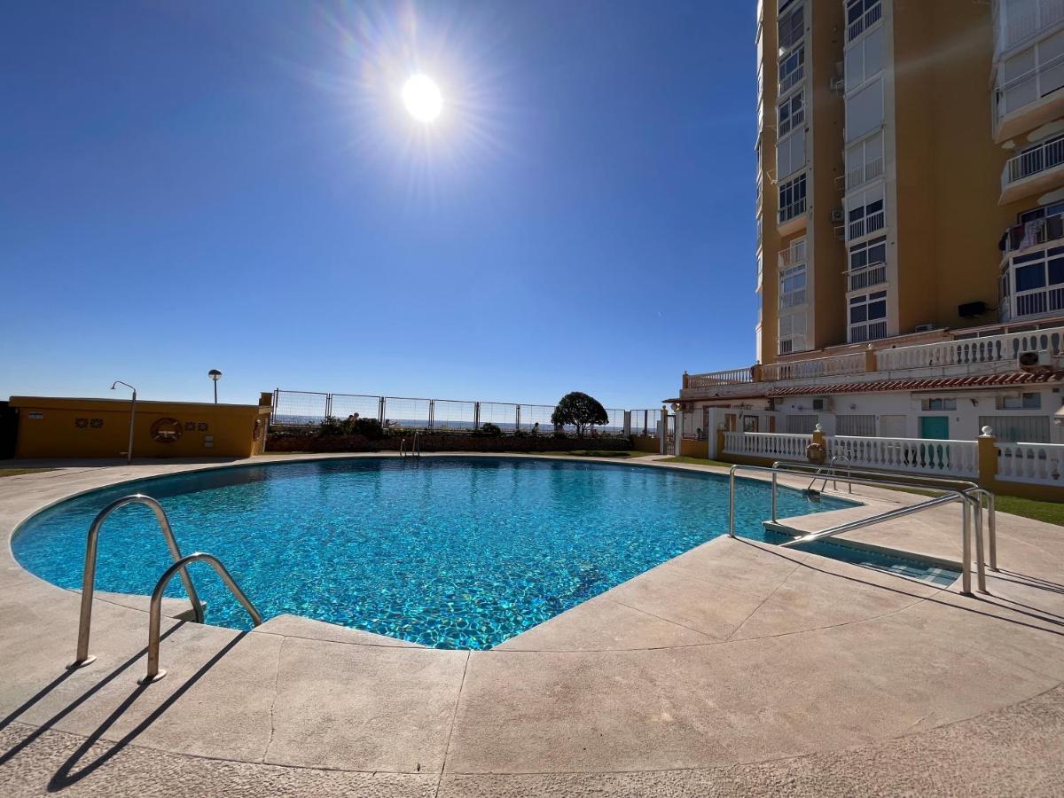Beachfront Apartment Near Marbella Sitio de Calahonda Exterior photo